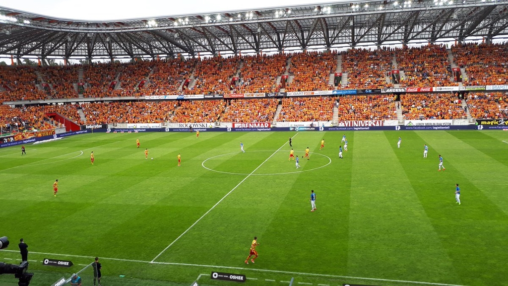 Jagiellonia walczy o mistrzostwo Polski - trwa mecz z Lechem Poznań - transmisja na naszej antenie