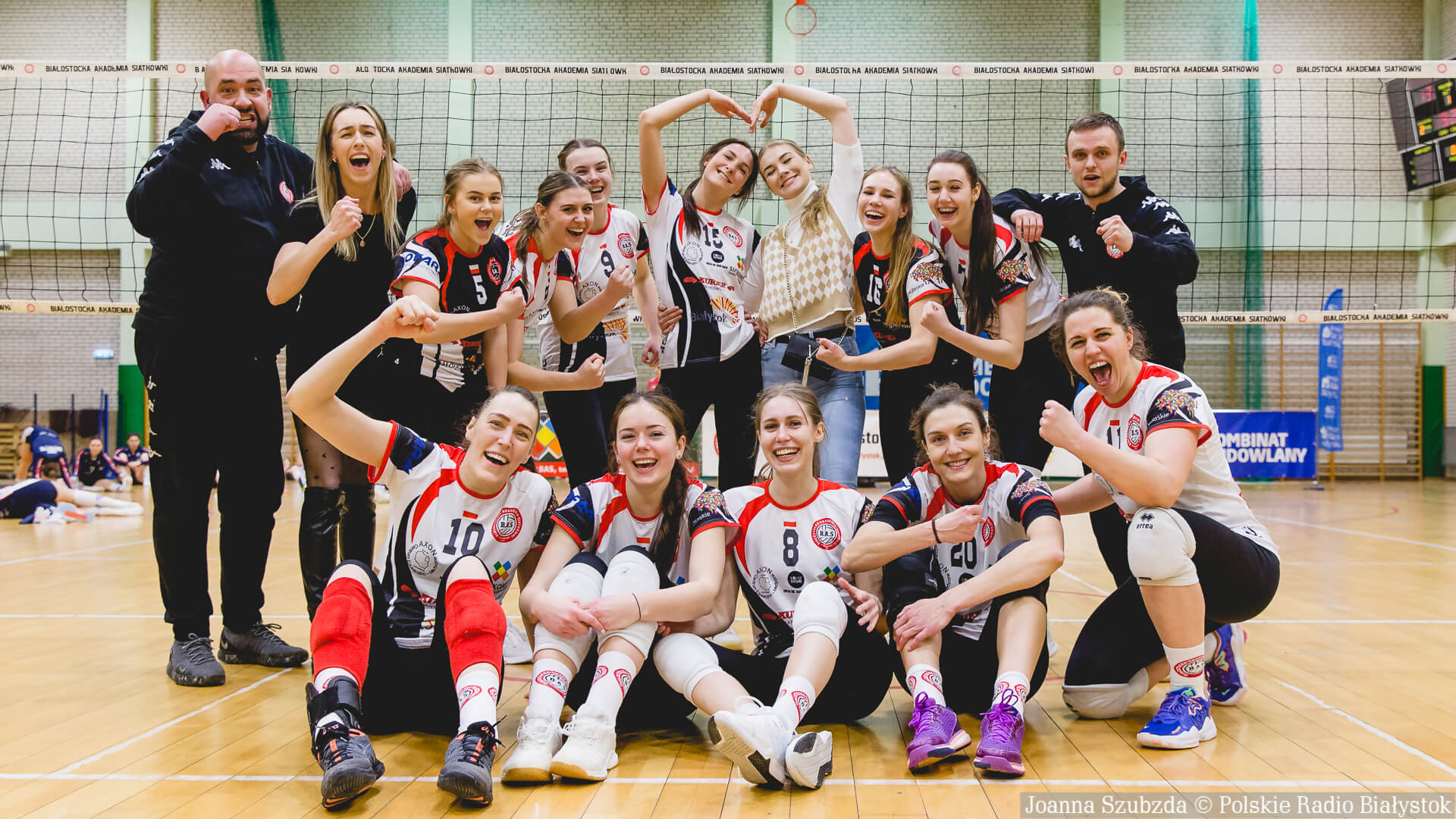 Niesamowite emocje i cenne zwycięstwo siatkarek KS BAS-u Białystok z Energetykiem Poznań [zdjęcia, wideo]