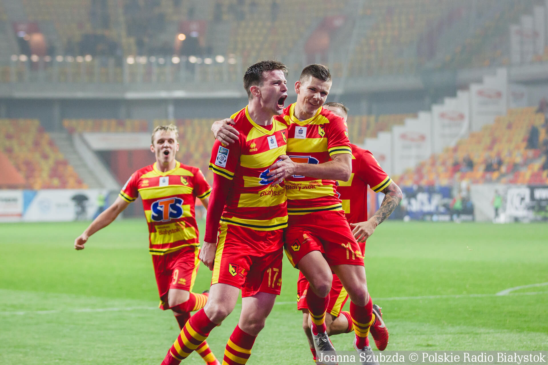 Jaga wygrywa z Pogonią po golach Frankowskiego i Runje [zdjęcia]