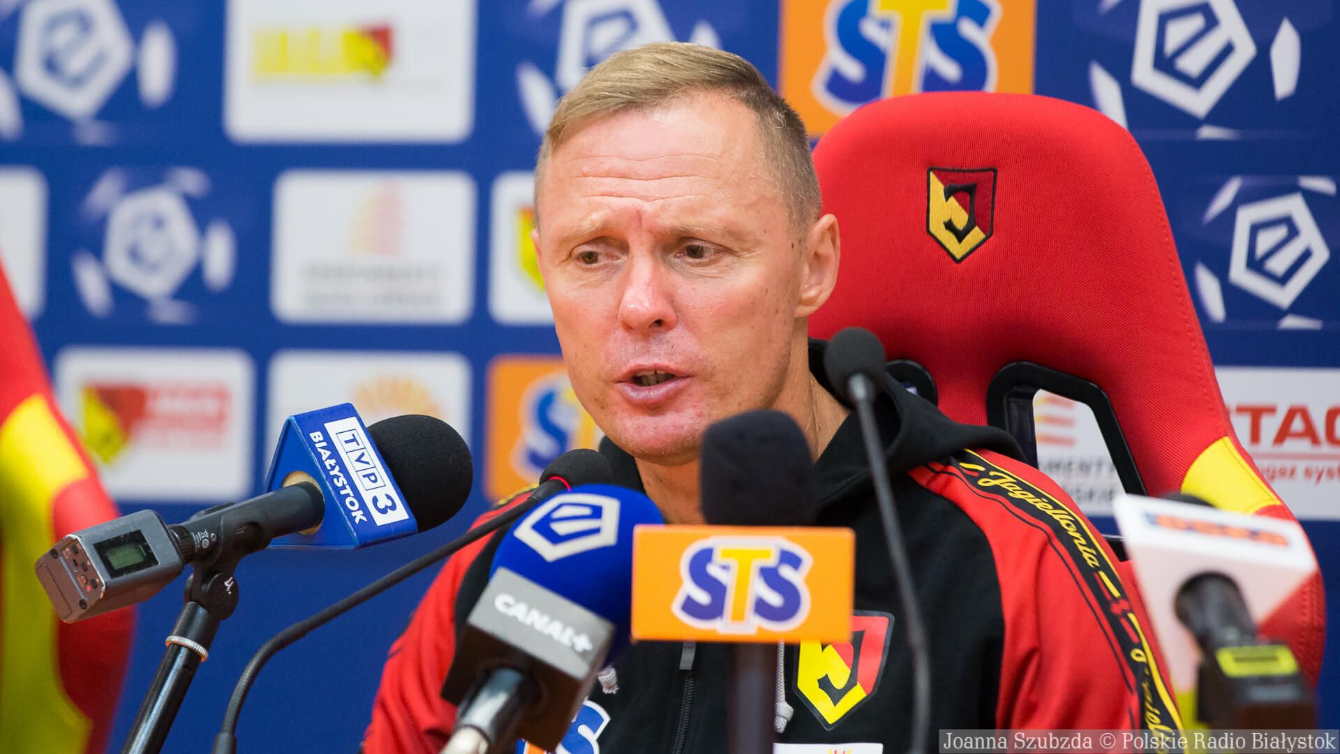 Mamrot po zwycięstwie z Górnikiem: cieszy to, że młodzieżowcy pomagają drużynie