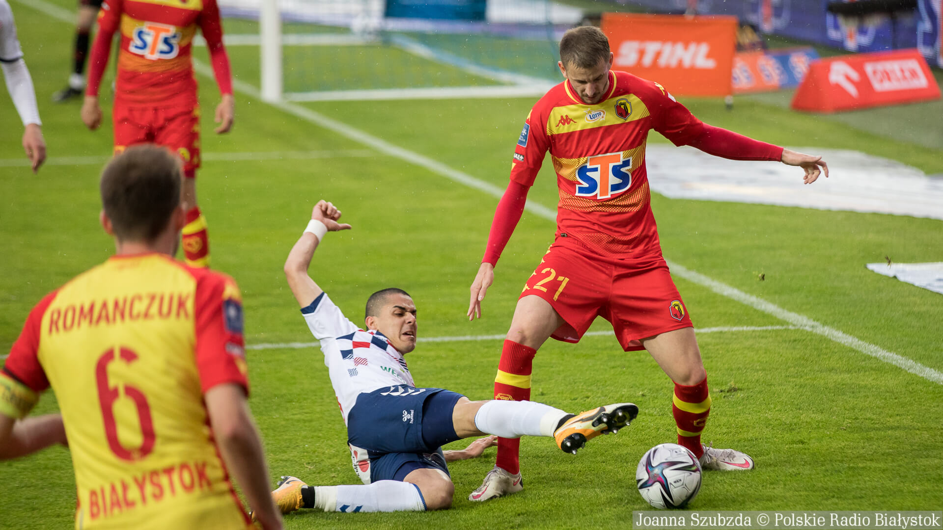 Jagiellonia Białystok znów traci dużo bramek i przegrywa z Górnikiem Zabrze [zdjęcia]