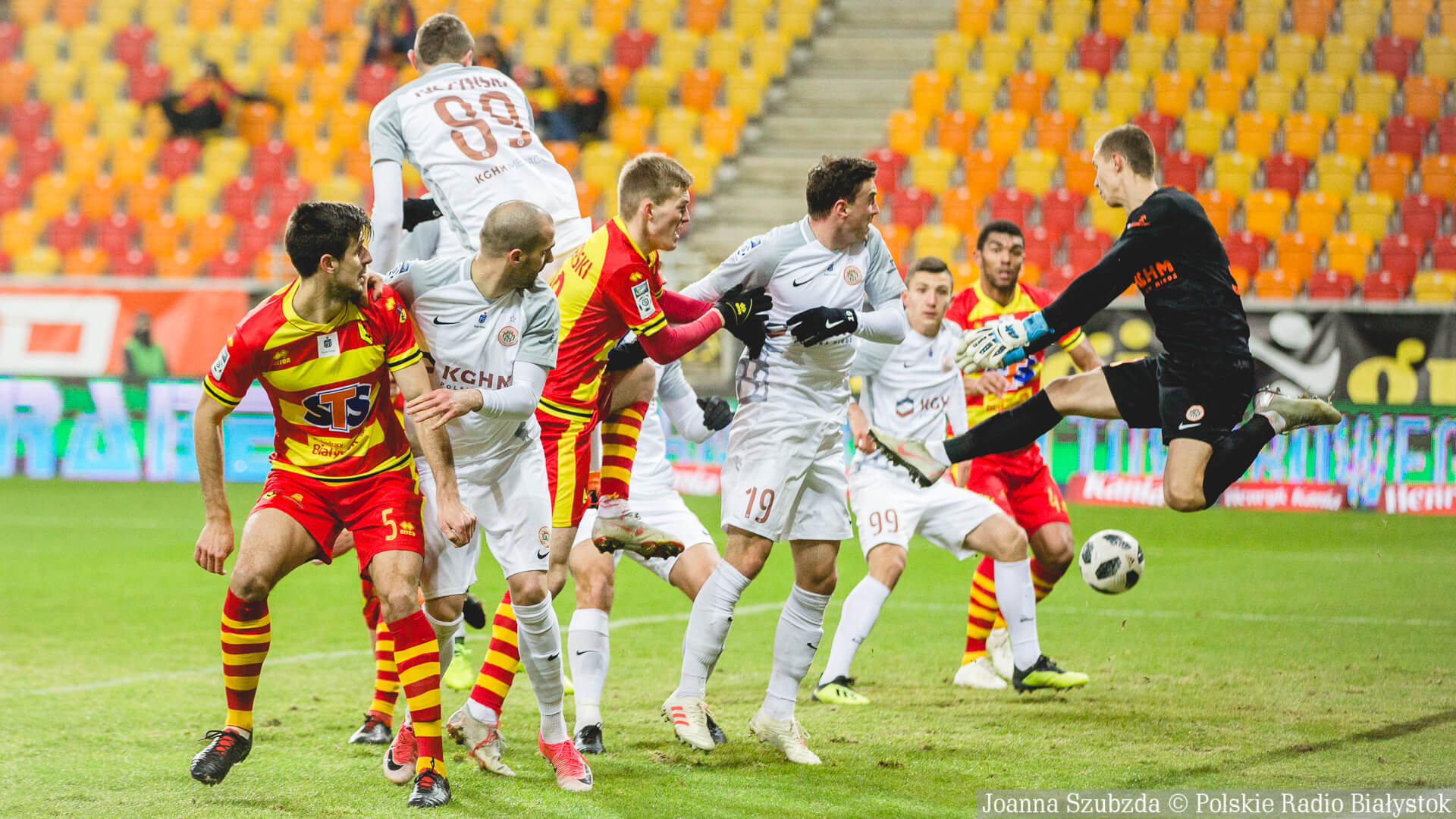 Jagiellonia rozpoczyna przygotowania w Turcji - na obóz nie poleciał Przemysław Frankowski