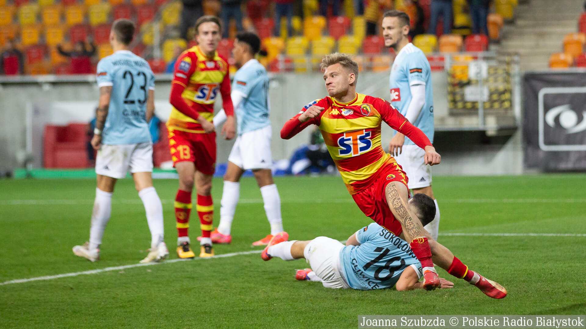 Szalony mecz w Białymstoku - karne, nieuznane gole i remis Jagiellonii z Piastem Gliwice [zdjęcia]