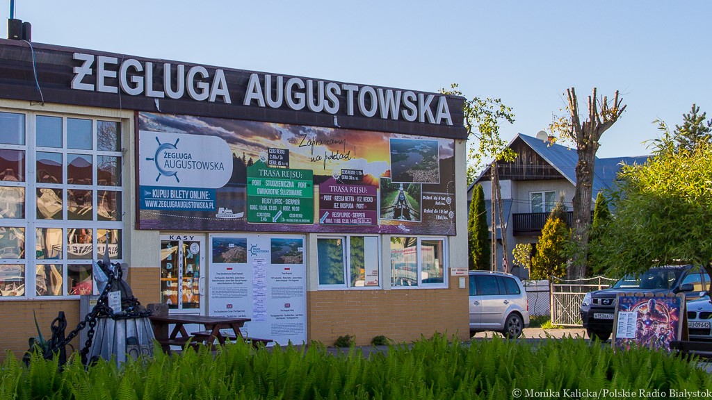 Jest lepiej, ale nadal słabo. Mniej chętnych na rejsy po augustowskich jeziorach