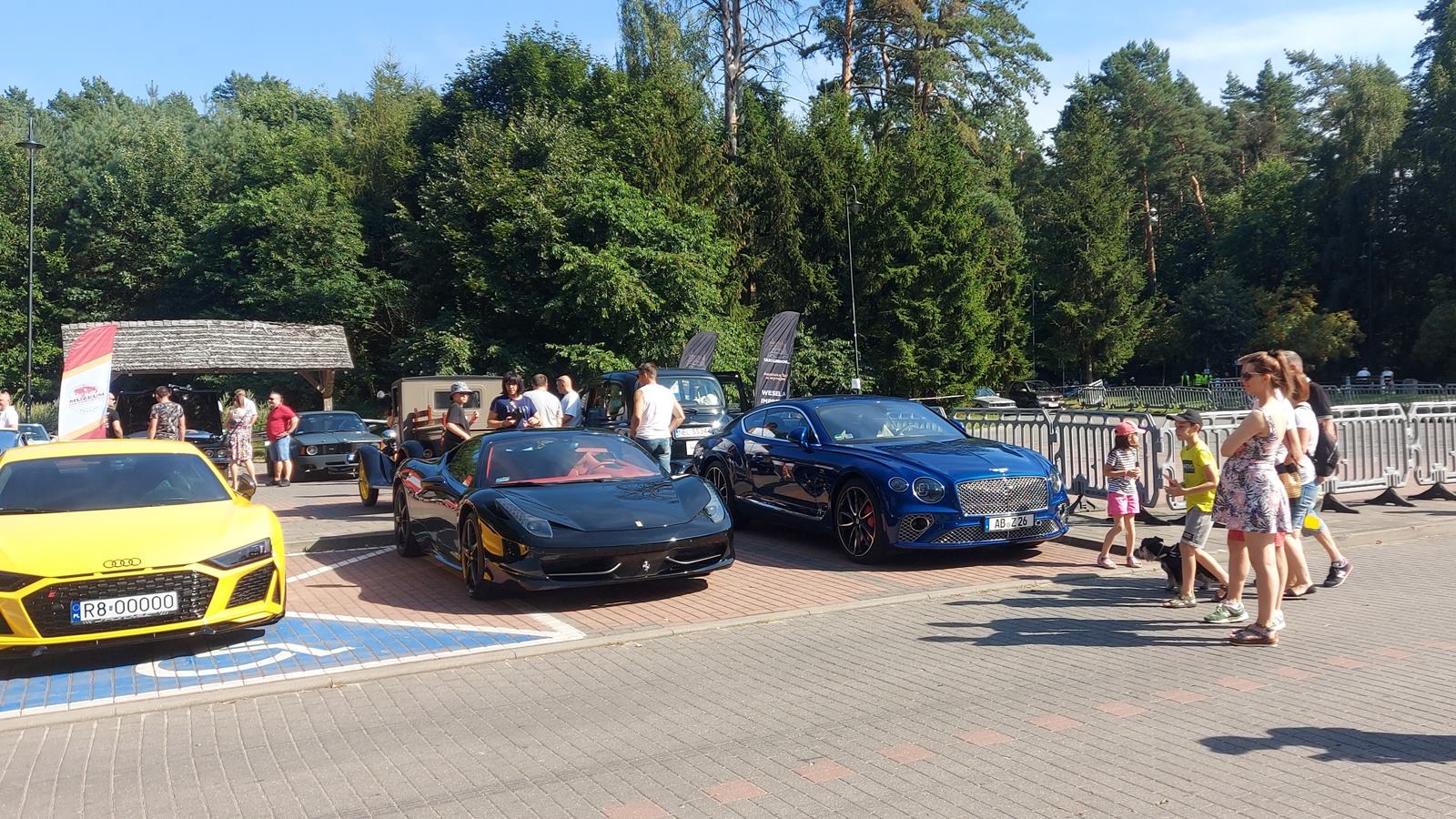 Zlot samochodowy w Augustowie [zdjęcia]