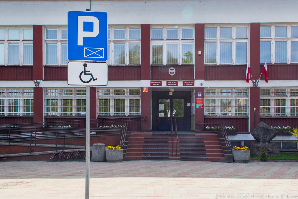 Agnieszka Kuczyńska przestała być sekretarzem Urzędu Miasta w Augustowie. Wcześniej oskarżyła burmistrza o molestowanie