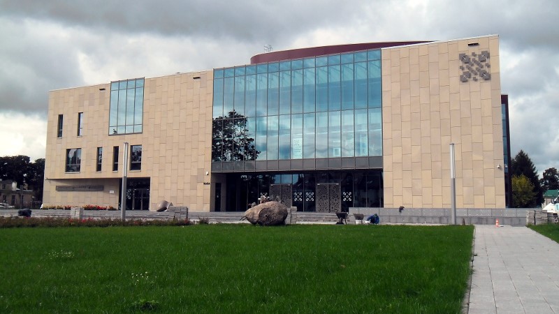 Suwalski Ośrodek Kultury wykorzystano jako tło do politycznej rozgrywki