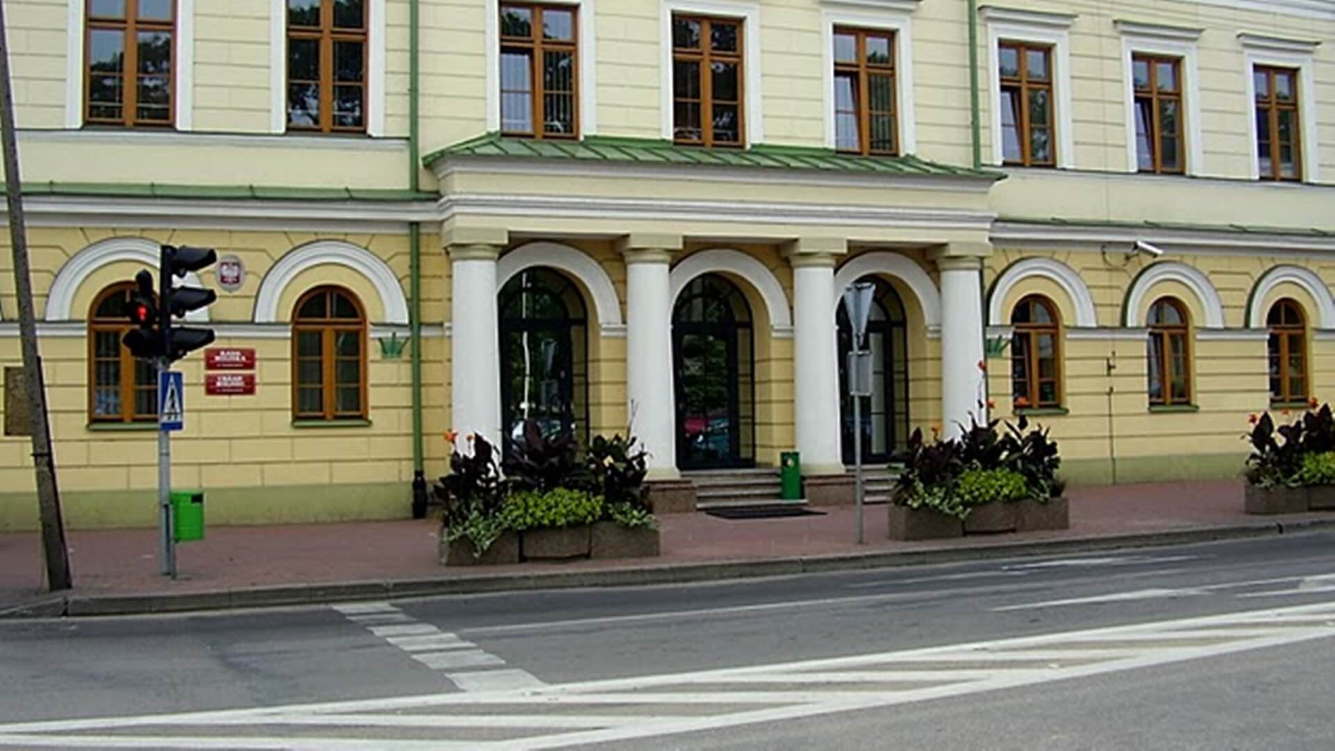 Komitet obchodów setnej rocznicy odzyskania niepodległości - zamieszanie z nazwiskami