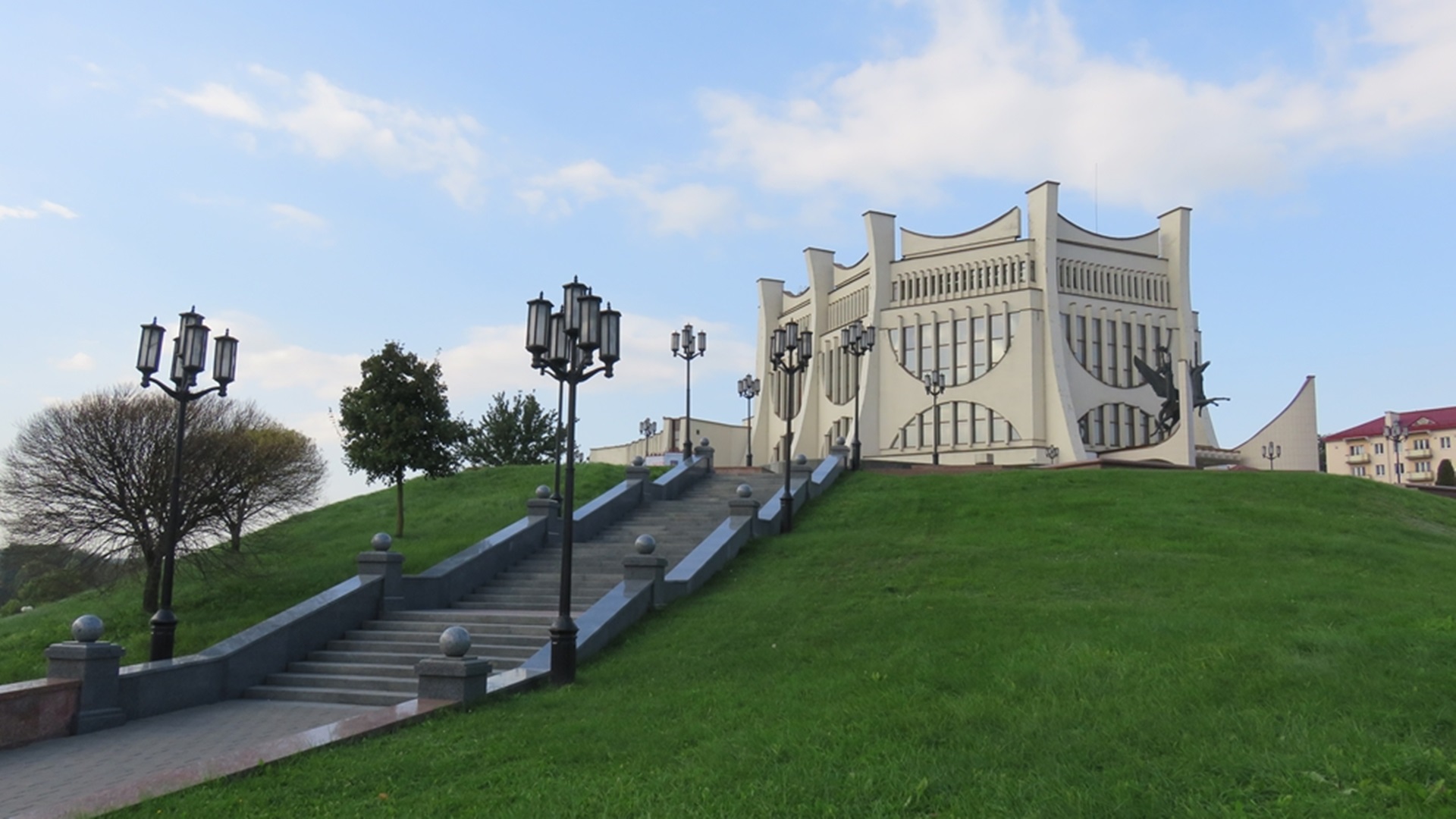 Grodzieńszczyzna jest coraz bardziej atrakcyjna dla turystów z Polski