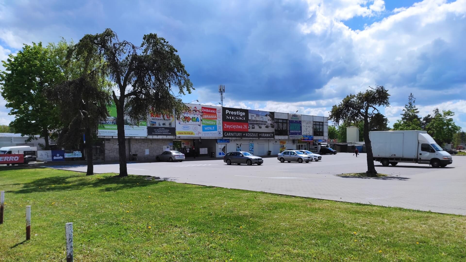 Smaki, muzyka i zabawa. Na targowisku przy Kawaleryjskiej planowany jest festyn z jarmarkiem