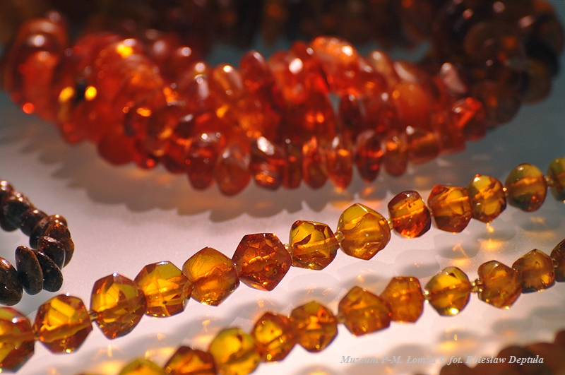 "Taka historia" - reportaż Doroty Sokołowskiej. Złodzieje z siedziby muzeum ukradli całą bursztynową kolekcję