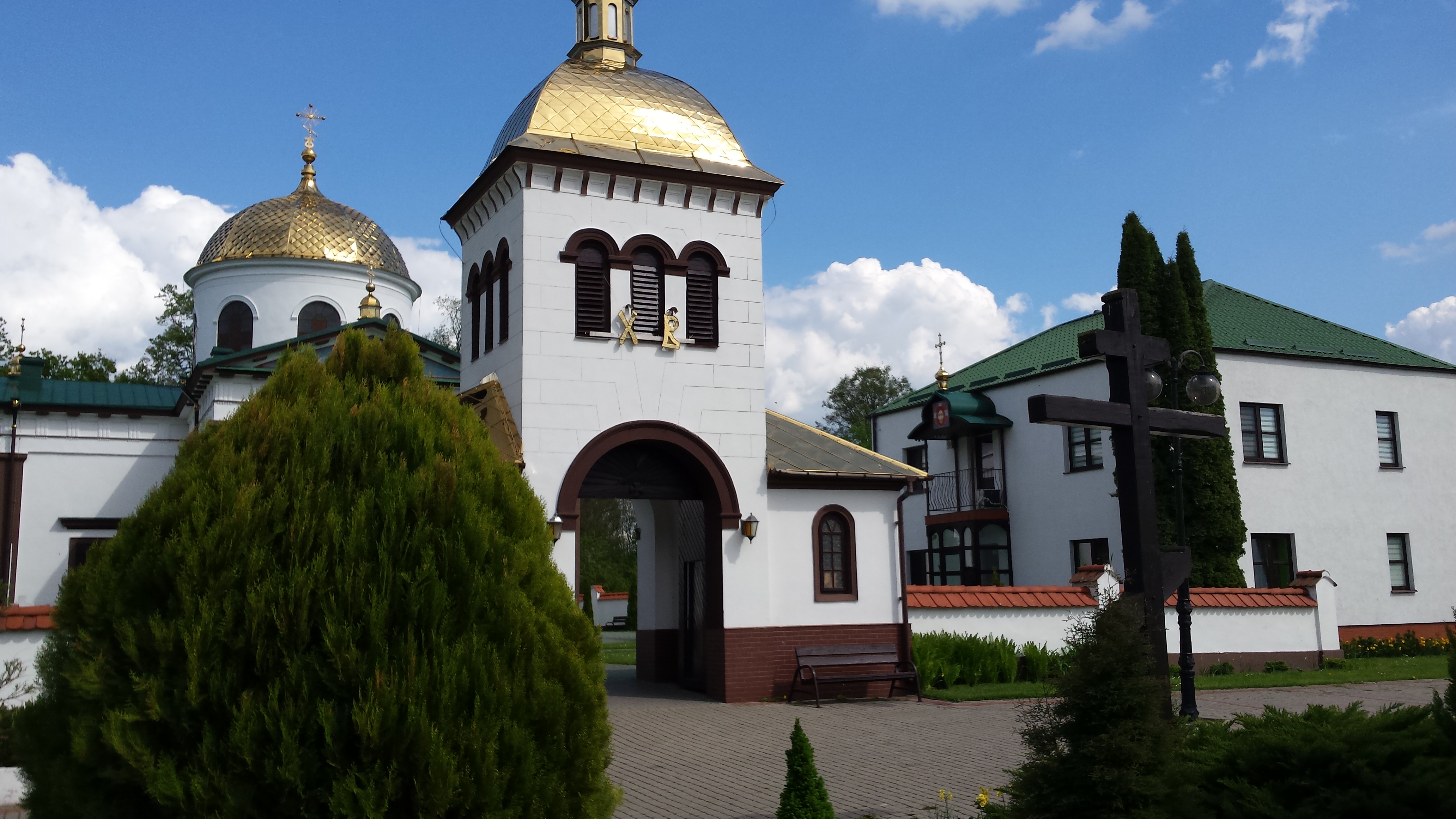 Mają do pokonania ponad 200 kilometrów - z Białegostoku wyruszyła pielgrzymka do monasteru w Jabłecznej