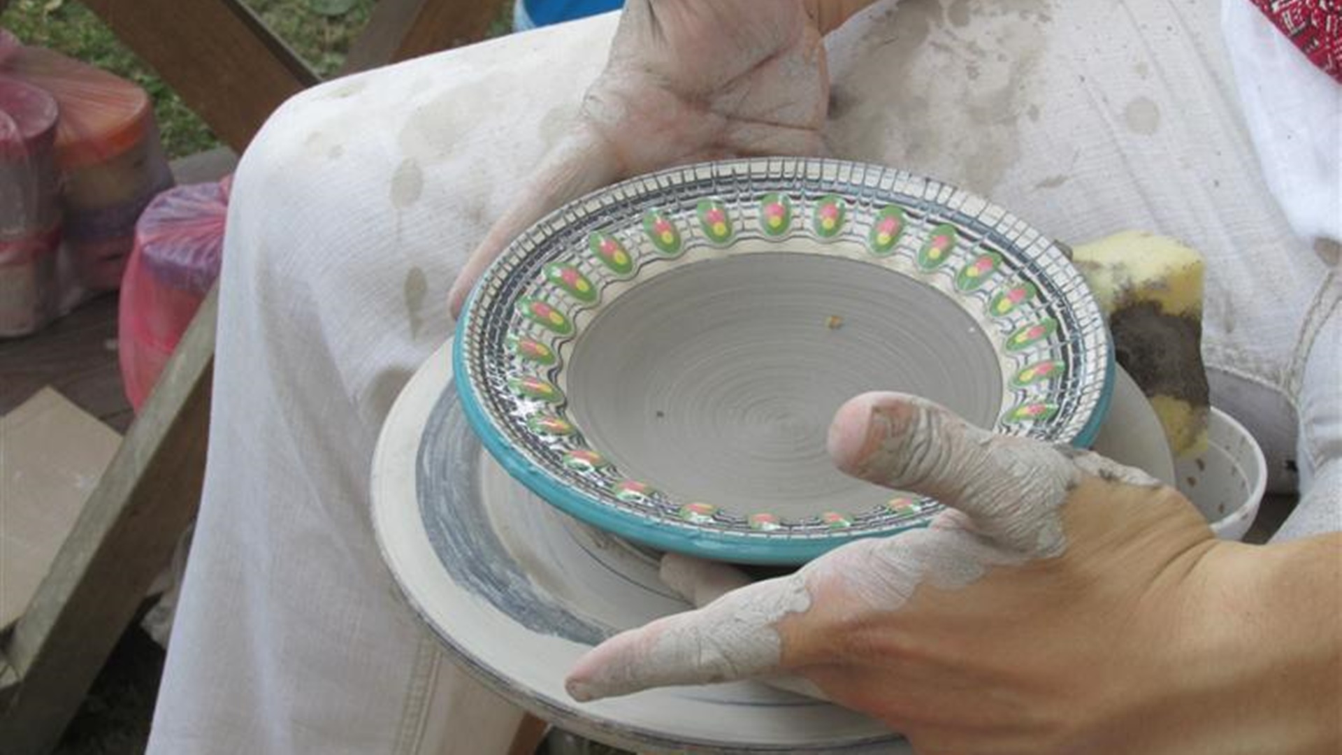 Będzie można zwiedzić pracownie garncarskie i kupić rękodzieło - w Czarnej Wsi Kościelnej odbędzie się Piknik Etnograficzny