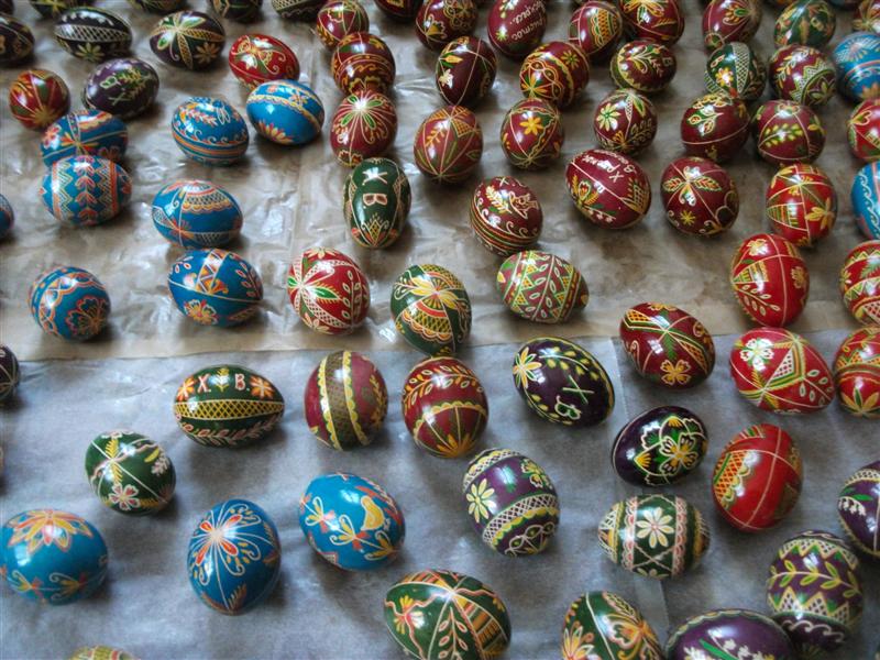 Prawosławni obdarowują się pisankami - poniedziałek wielkanocny w Cerkwi prawosławnej