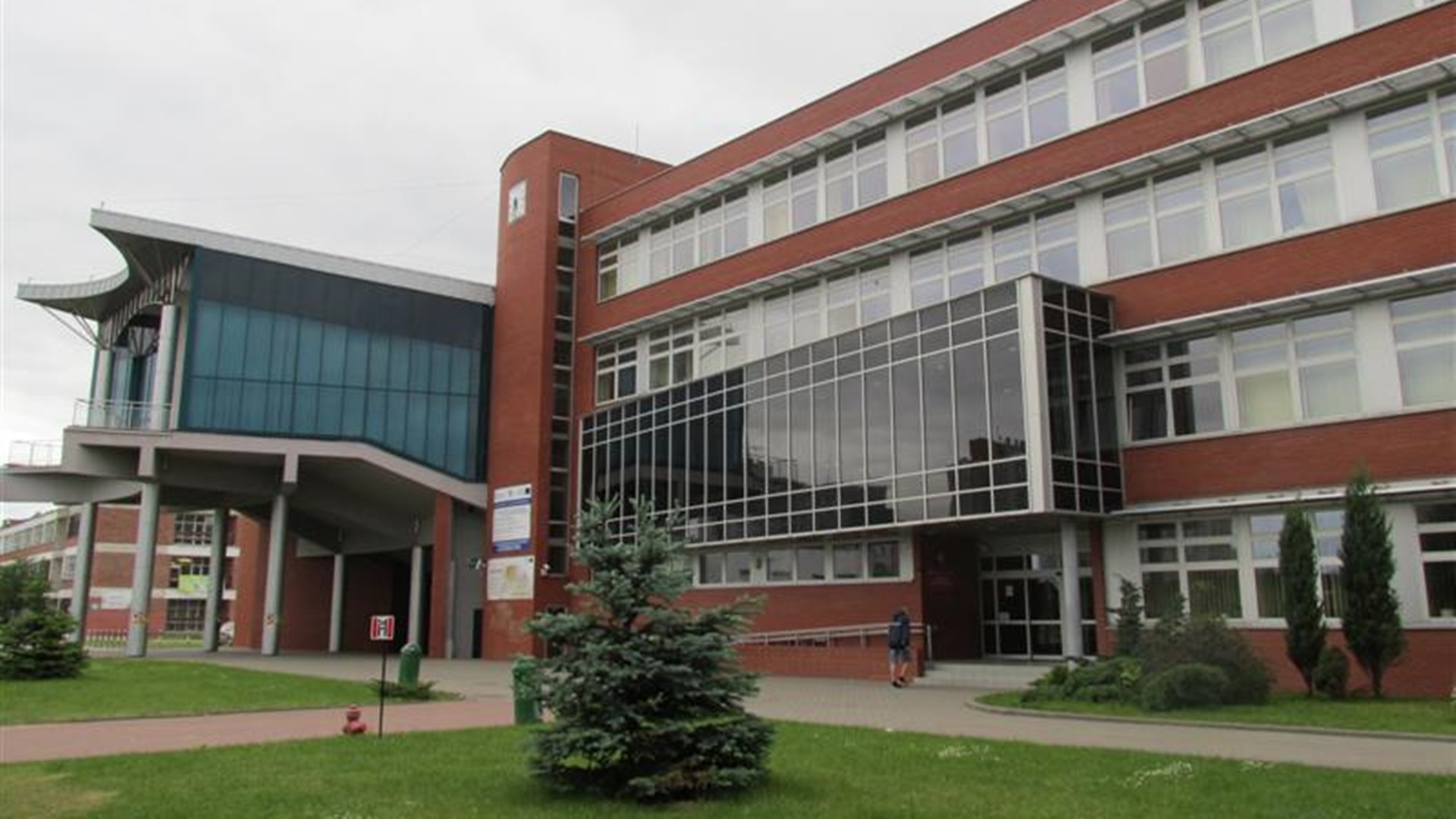 Studenci i uczniowie podlaskich szkół rywalizują o pieniądze na wynalazki