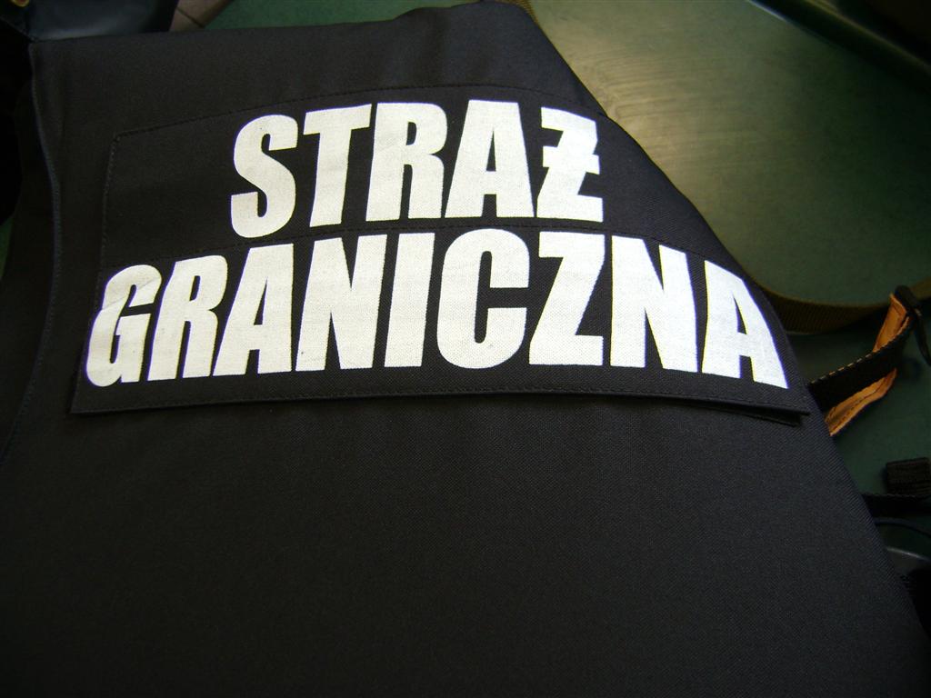 Dwaj Tunezyjczycy nielegalnie przekroczyli polsko-białoruską granicę - zatrzymali ich funkcjonariusze SG z Nowego Dworu