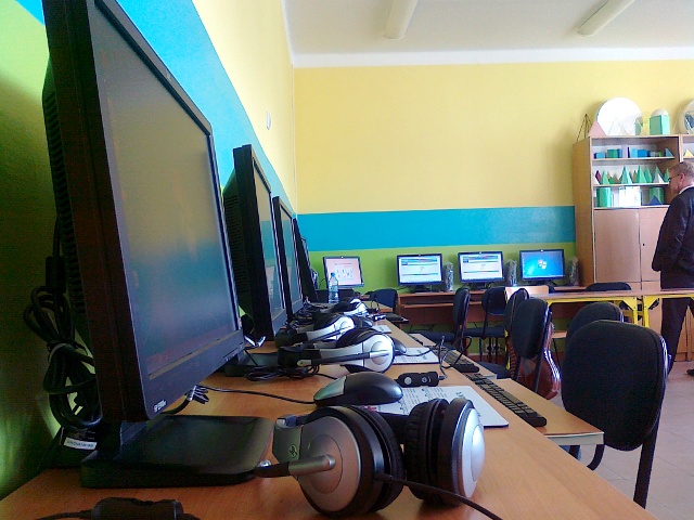 3 pracownie komputerowe powstaną w województwie podlaskim – poinformowała Fundacja Orange