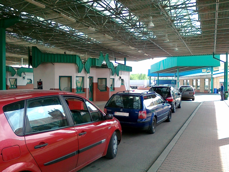 Remont na przejściu granicznym w Bobrownikach - wstrzymany wjazd do Polski