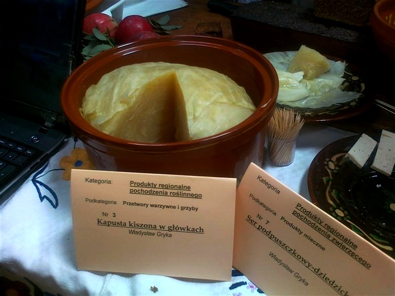 Nalewka na pędach z sosny czy kiszona główka kapusty wśród najlepszych podlaskich smaków