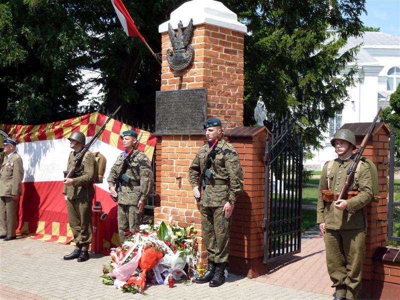 Białystok:  Święto 42. Pułku Piechoty