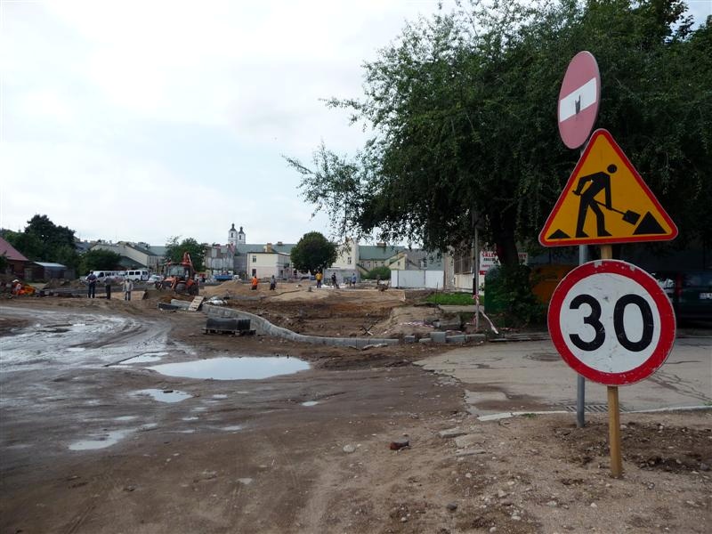 Opłaty za płatny parking w Suwałkach będą tańsze