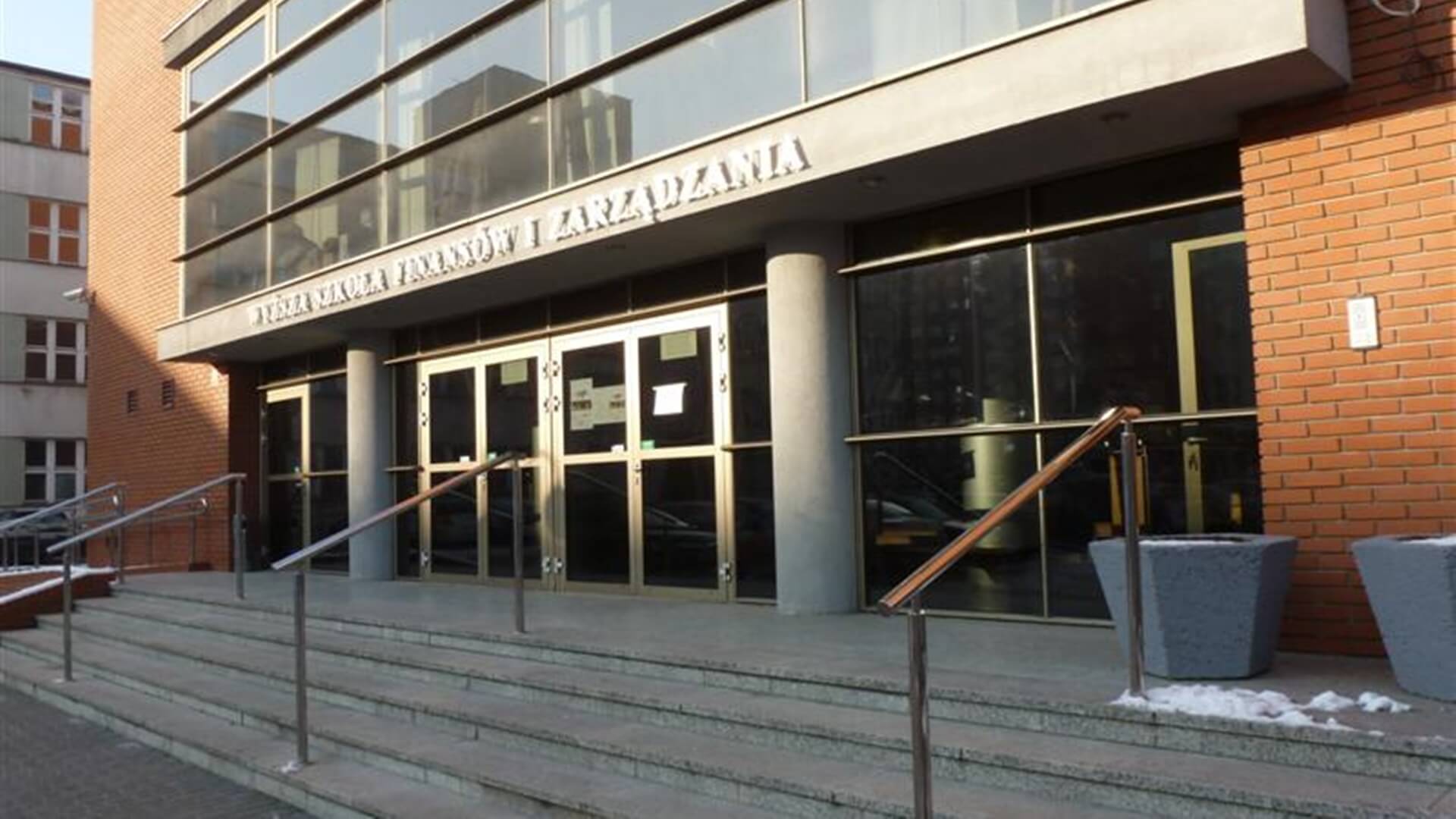 WSFiZ w Białymstoku pomoże firmom przetrwać trudny czas