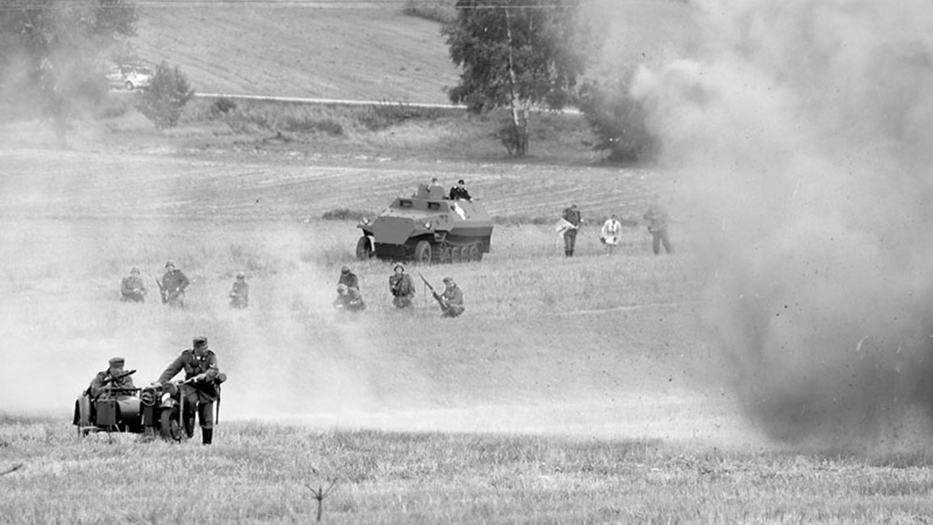Wizna:  Mural upamiętniający majora Raginisa