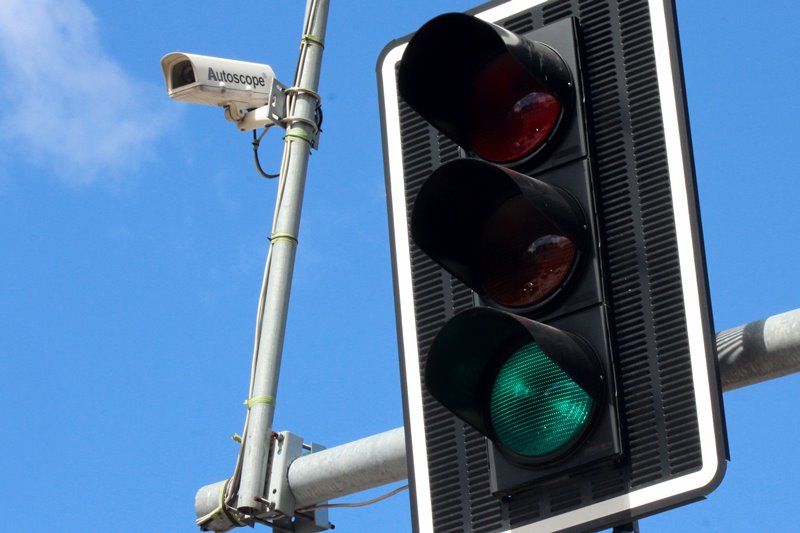 Kłopoty kierowców na nowym skrzyżowaniu Wiosennej z Kawaleryjską w Białymstoku