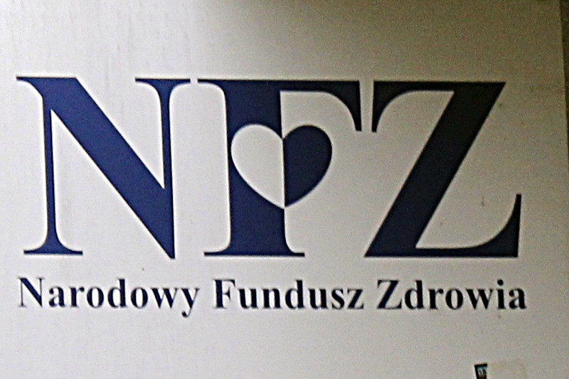 Co się zmieni w szpitalnictwie po 1 października - mobilne punkty informacyjne NFZ w szpitalach