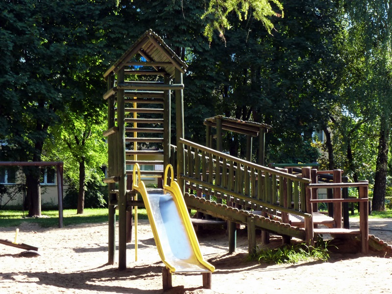 Nowe place zabaw i siłownie pod chmurką - jeszcze przed wakacjami