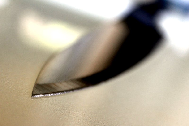 Białystok:  23-latka dźgnęła koleżankę nożem. Obie kobiety zatrzymano