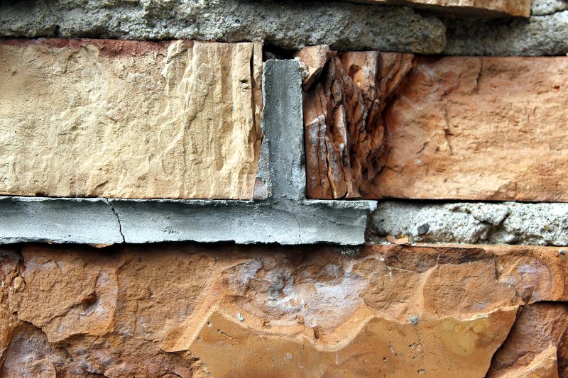 Suwałki:  Odnowione i podświetlone kamienice wokół Placu Konopnickiej