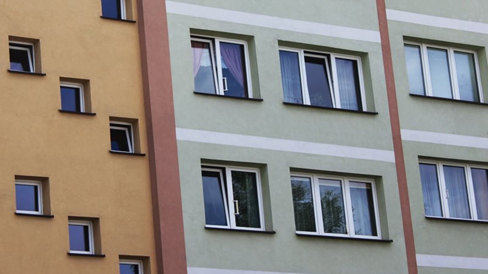 "Chłopak z tego osiedla" - reportaż Dominiki Dębskiej