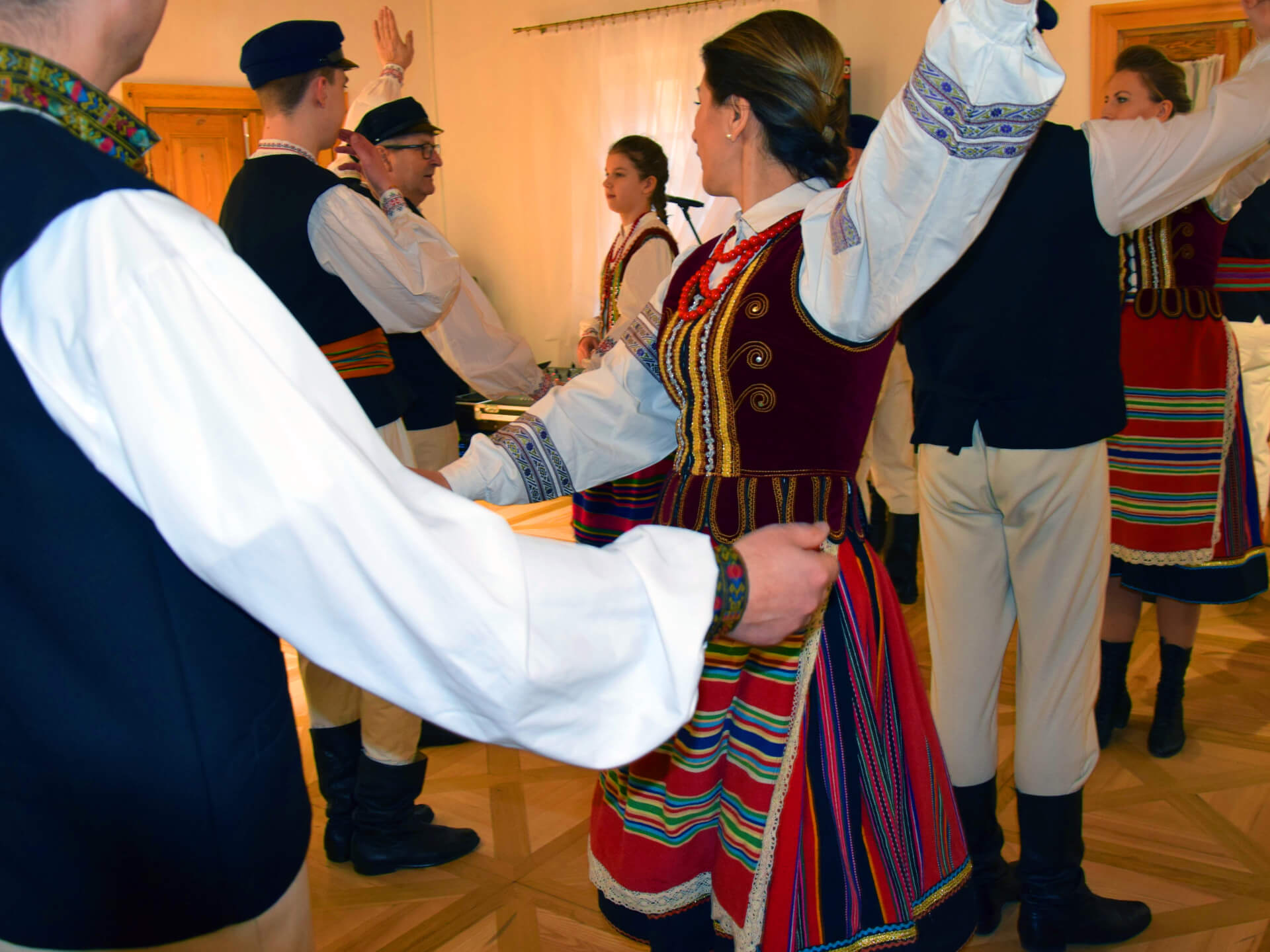 Krawiecki projekt "Tańcowała igła z nitką"