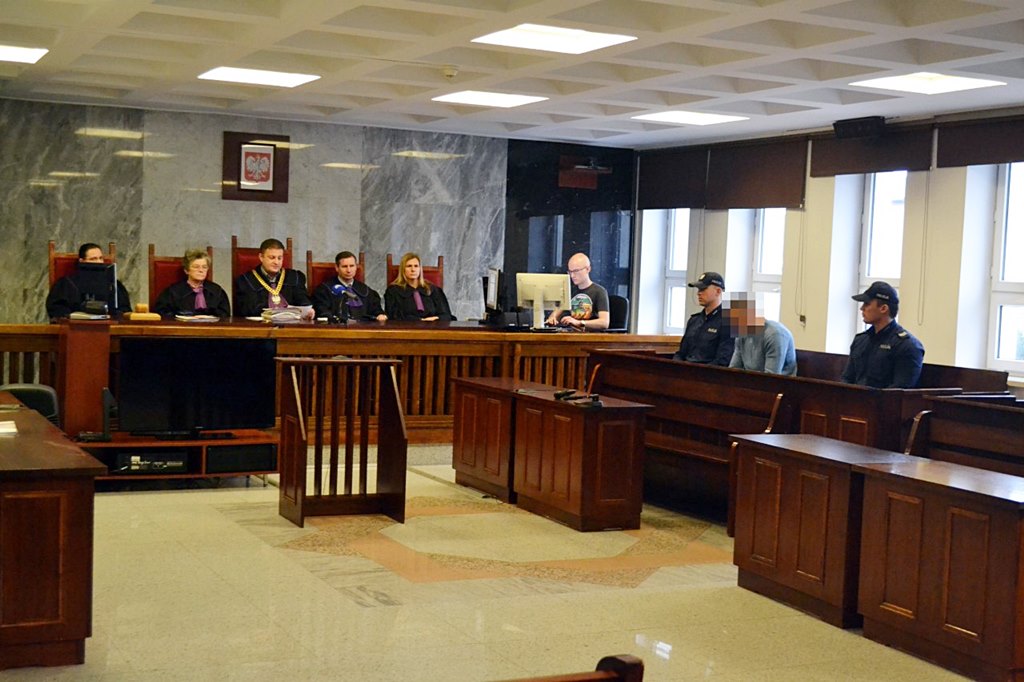 Suwałki - 10 lat więzienia za zabójstwo bagnetem