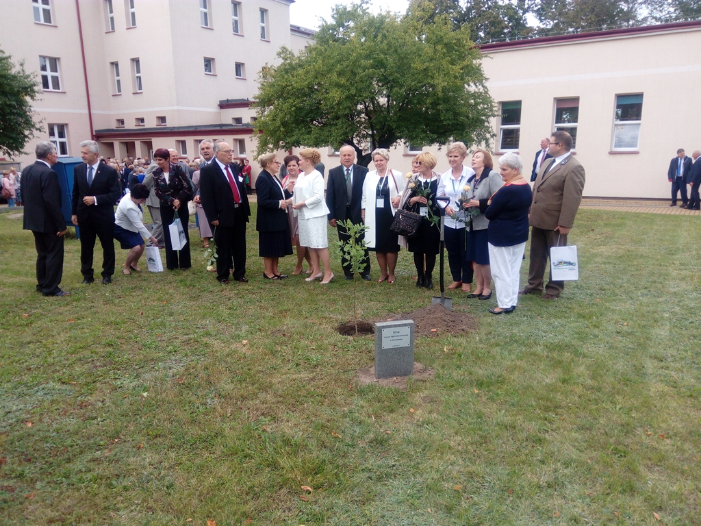 Absolwenci Liceum Ogólnokształcącego w Michałowie świętowali 70-lecie szkoły