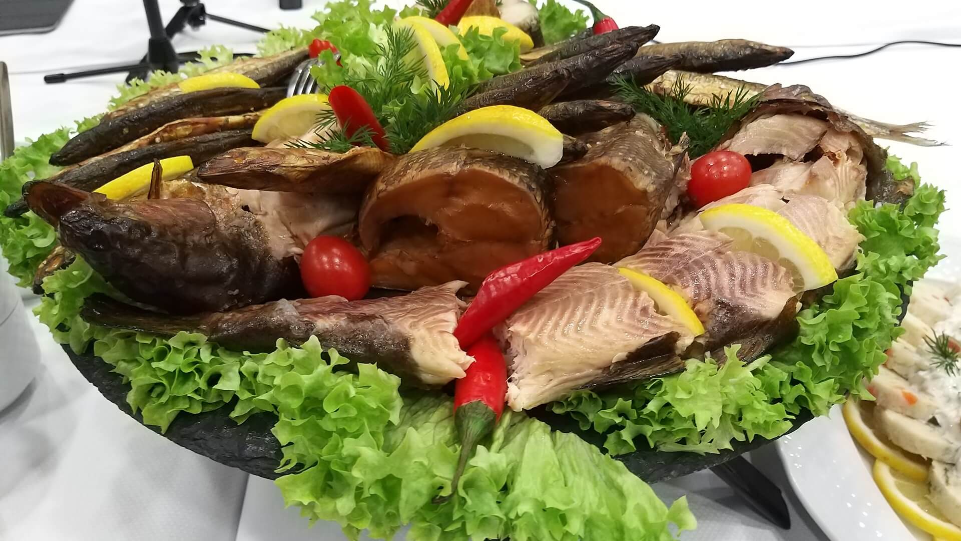 Tradycyjne produkty w menu cateringu samorządu województwa podlaskiego