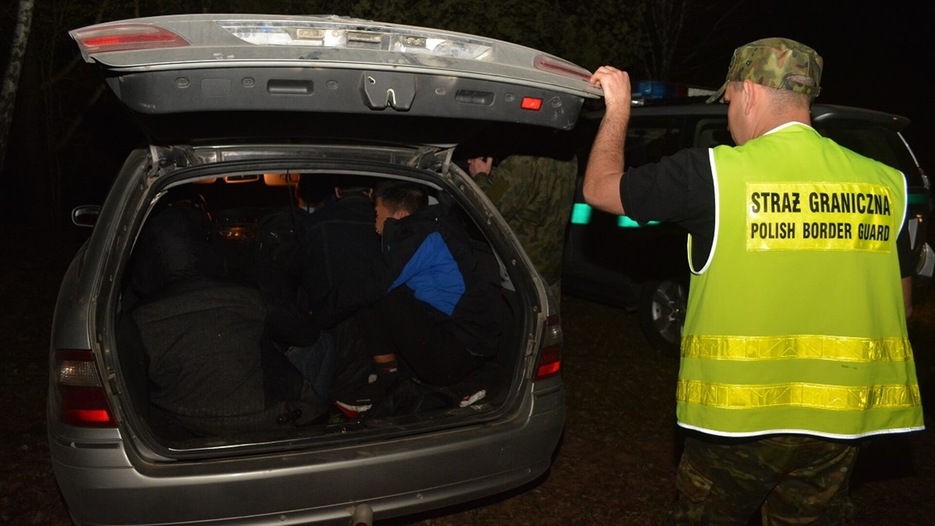 Straż Graniczna z Sejn zatrzymała 10 Wietnamczyków nielegalnie przebywających w Polsce