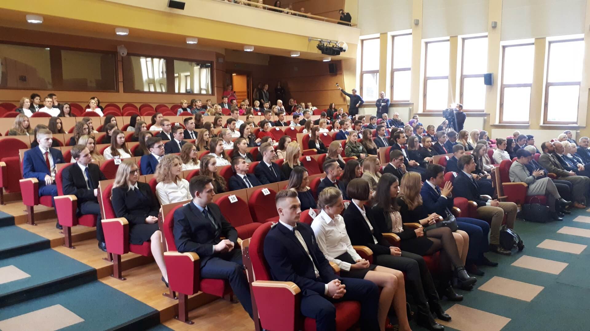 116 uczniów szkół ponadgimnazjalnych z województwa podlaskiego dostało stypendium Prezesa Rady Ministrów