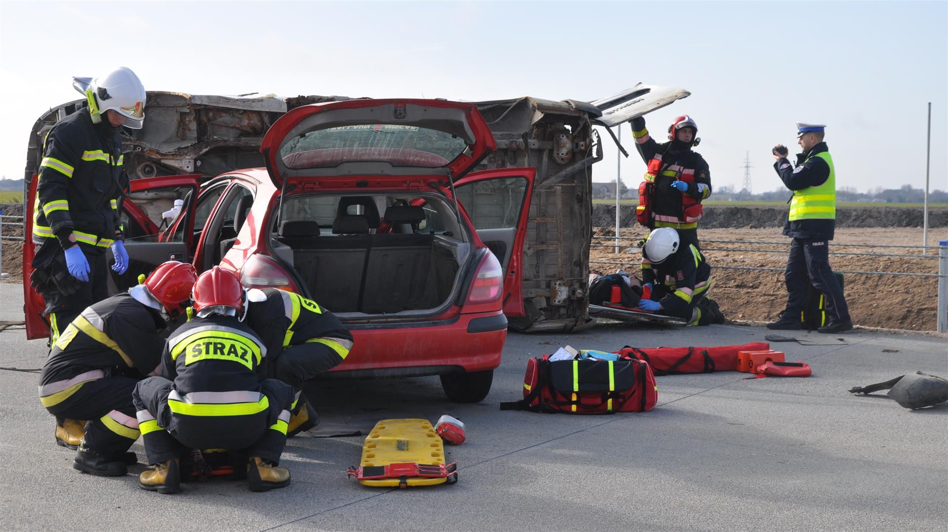 Ćwiczenia ratownicze na nowej obwodnicy Suwałk