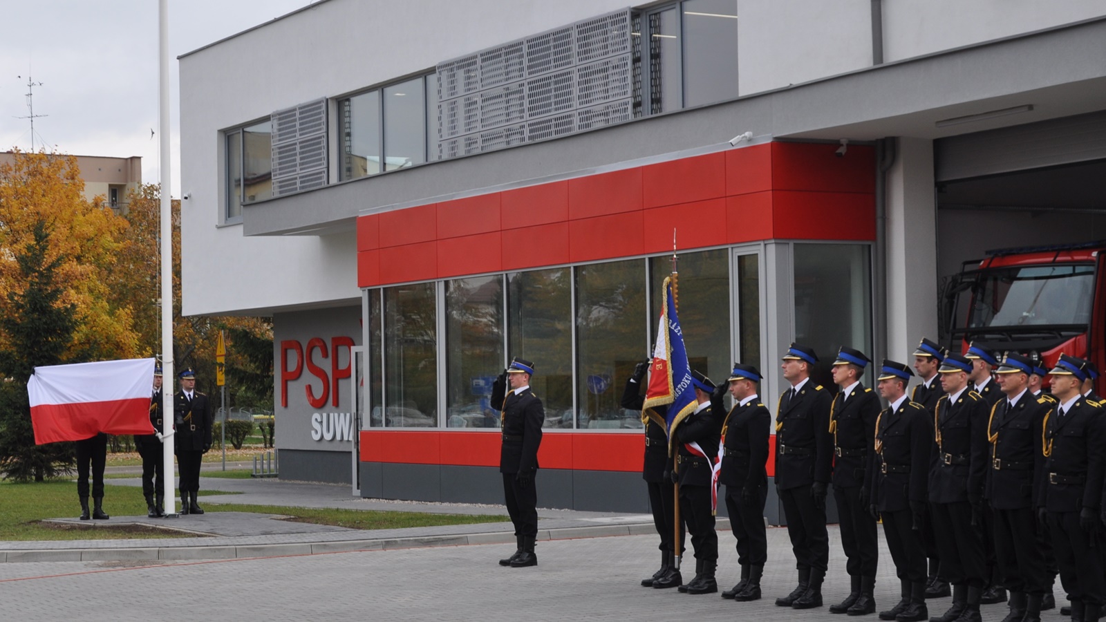Dzięki nowej jednostce ratowniczo-gaśniczej suwalscy strażacy dotrą na miejsce zdarzenia nawet kilkanaście minut wcześniej