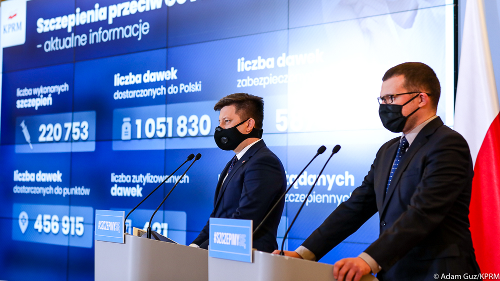 Dworczyk: łącznie pod koniec tego tygodnia będziemy mieli ponad 450 tys. zaszczepionych Polaków