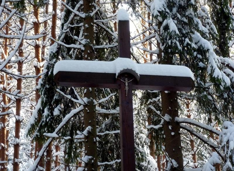 76 krzyży i kapliczek w albumie wydanym przez UM w Białymstoku