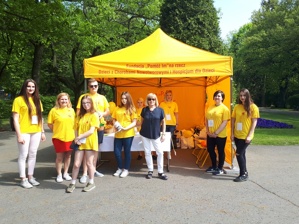 Wielki finał żonkilowej kwesty w ramach kampanii społecznej "Pola Nadziei"