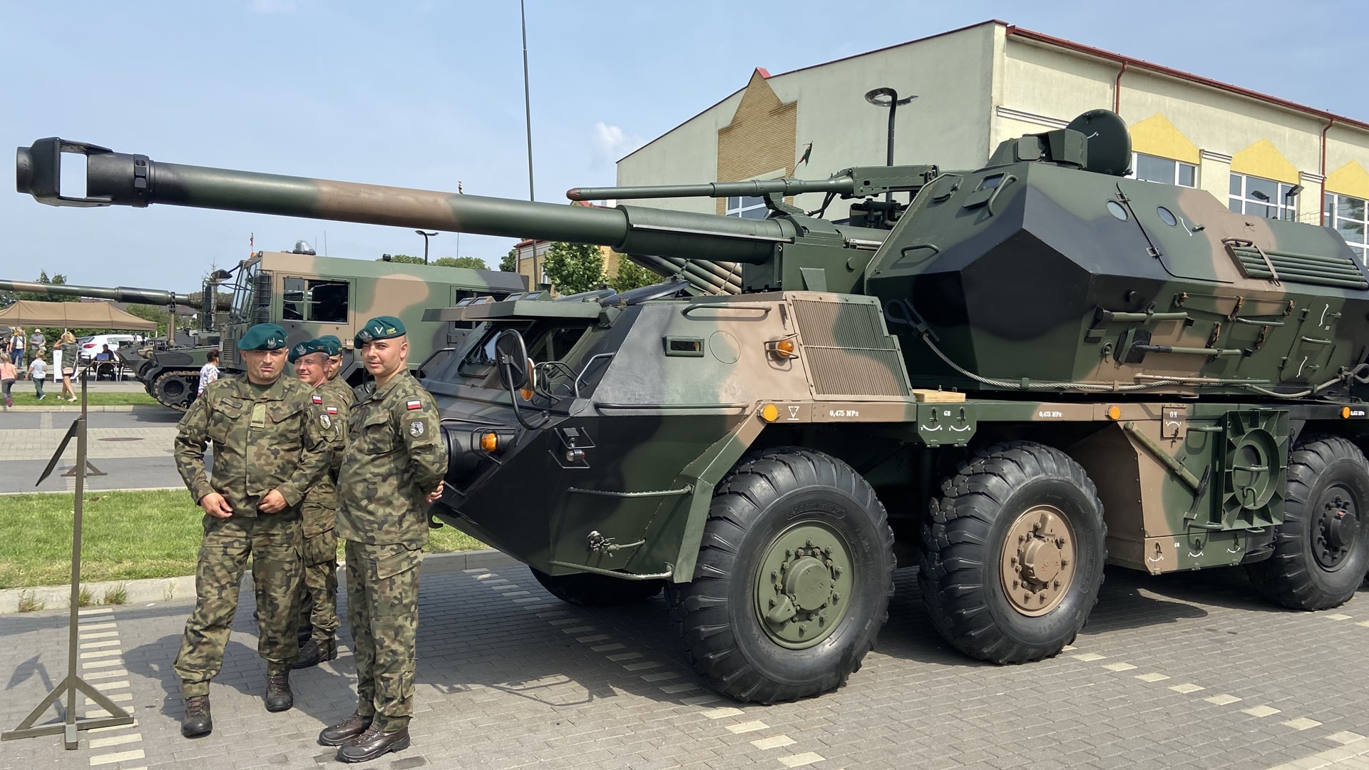 Piknik wojskowy w Suwałkach pod hasłem "Zostań żołnierzem RP"
