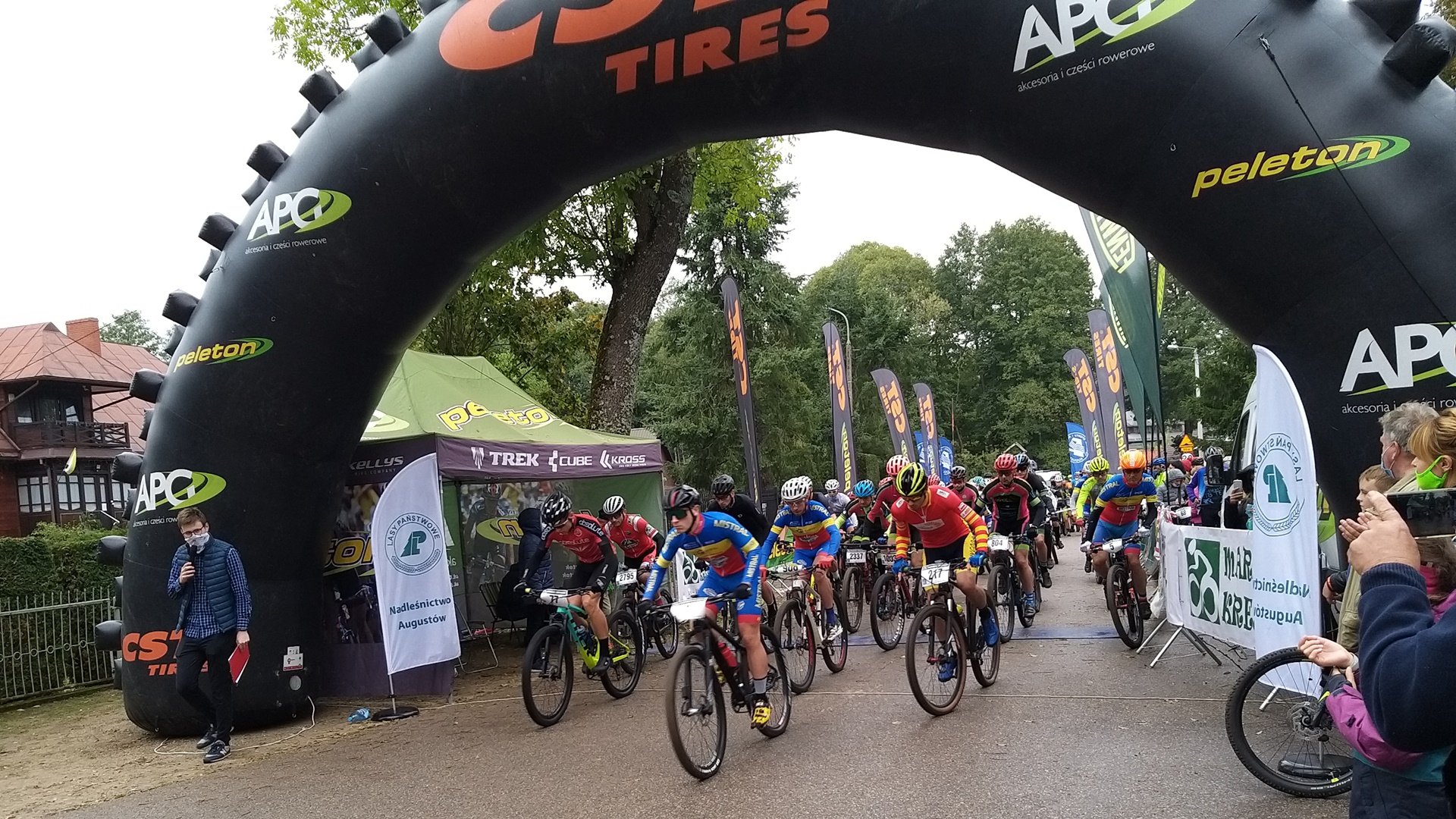 Ponad 300 uczestników wzięło udział w ostatnim w tym sezonie etapie Maratonu Kresowego w Augustowie