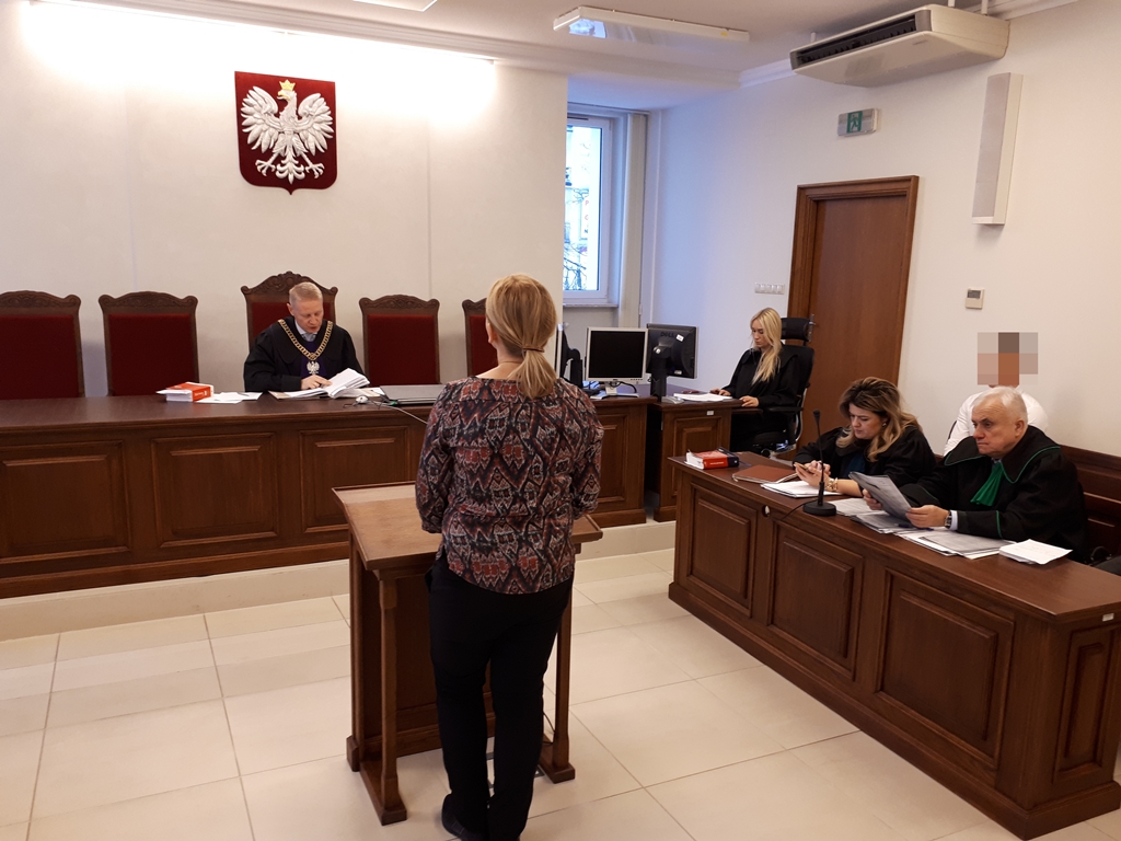 W Białymstoku rozpoczął się proces dotyczący napaści i znieważenia z powodu koloru skóry