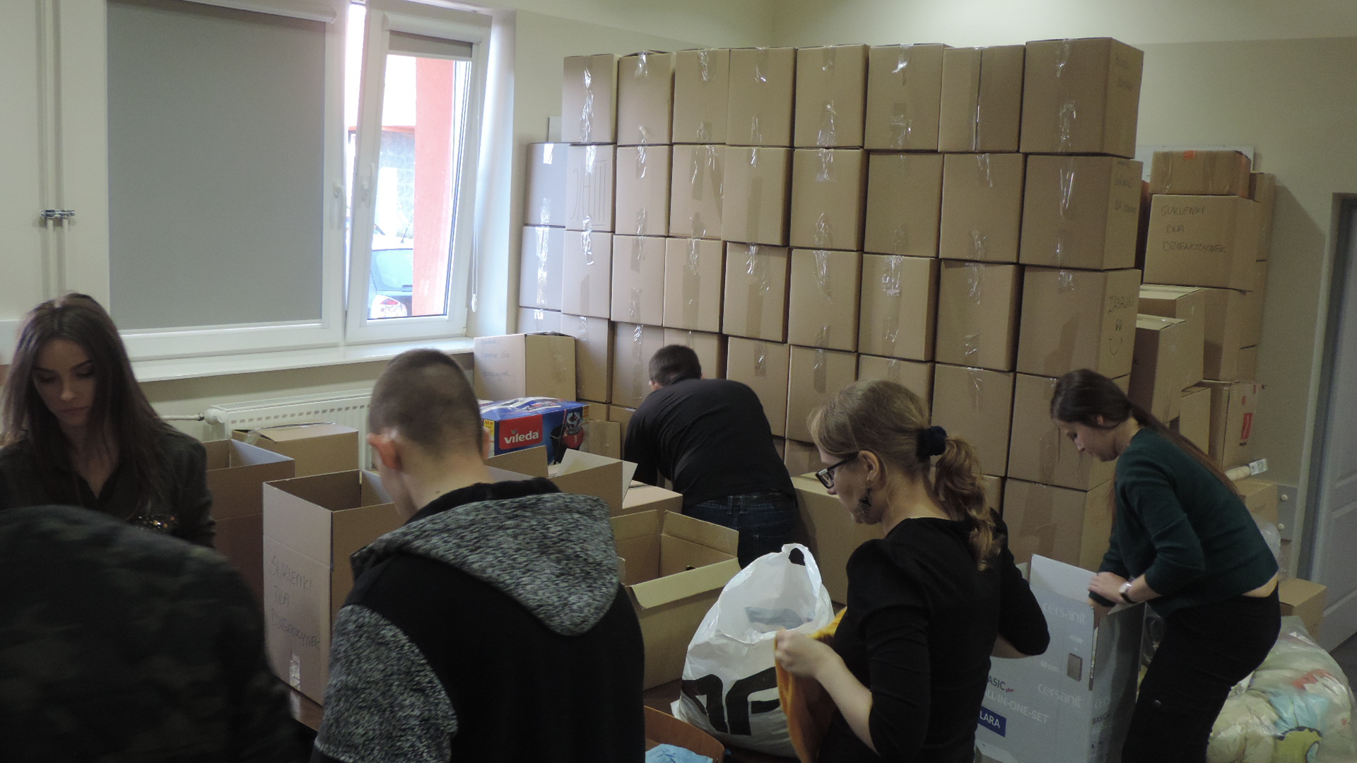 "Pomoc Rodakom na Białorusi" - akcja studentów Wyższej Szkoły Agrobiznesu w Łomży