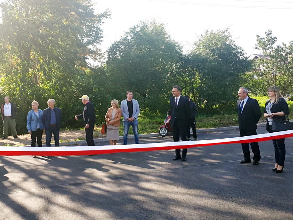 Cztery osiedlowe ulice w Augustowie wyremontowane - pomogli w tym mieszkańcy