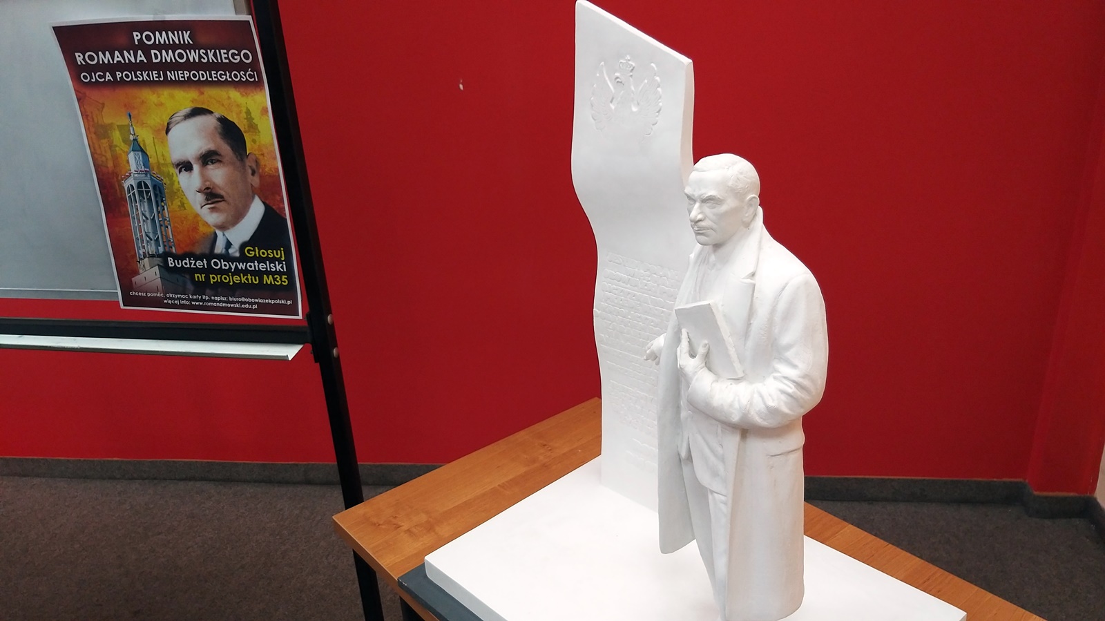 Radni Białegostoku zadecydują, kiedy powstanie pomnik Romana Dmowskiego